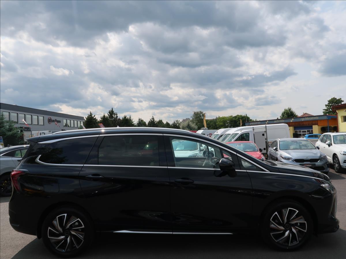 Dongfeng U-Tour