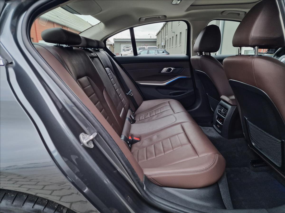 BMW Řada 3