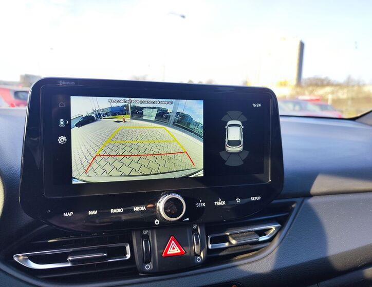 Hyundai i30 20