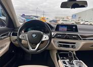 BMW Řada 7 23