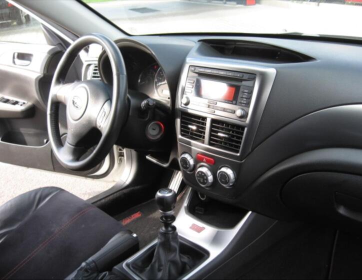 Subaru Impreza 14