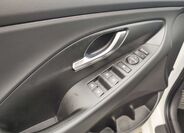 Hyundai i30 31