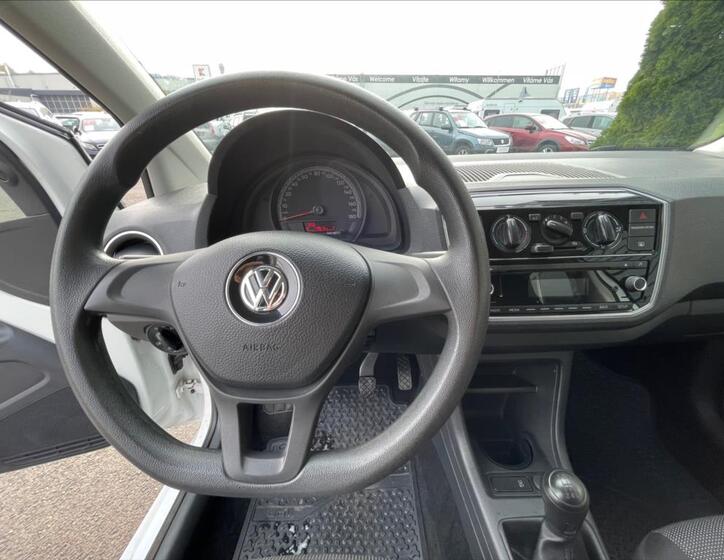 Volkswagen up! 11