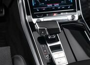 Audi Q7 17