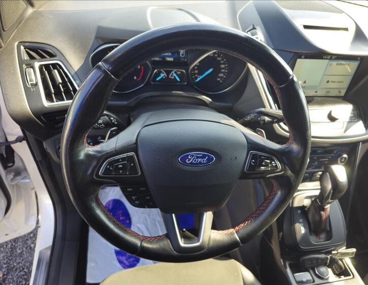 Ford Kuga 11