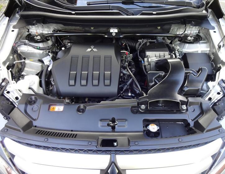 Mitsubishi Eclipse Cross 45