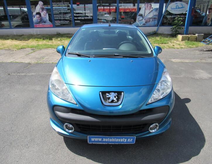 Peugeot 207 10