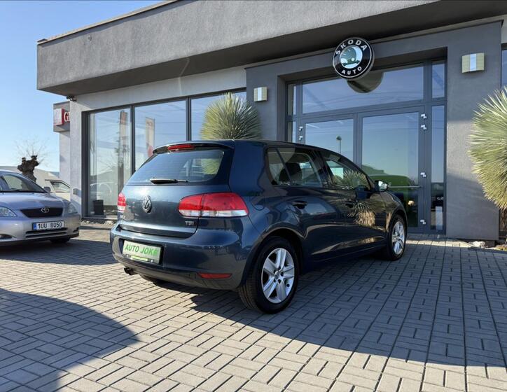 Volkswagen Golf 8