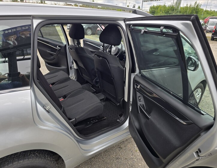 Citroën C4 Picasso 13