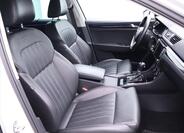 Škoda Superb 12