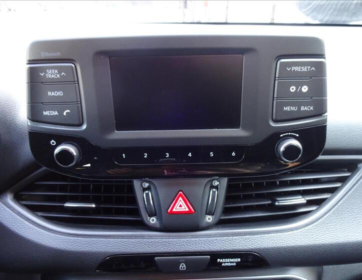 Hyundai i30 34