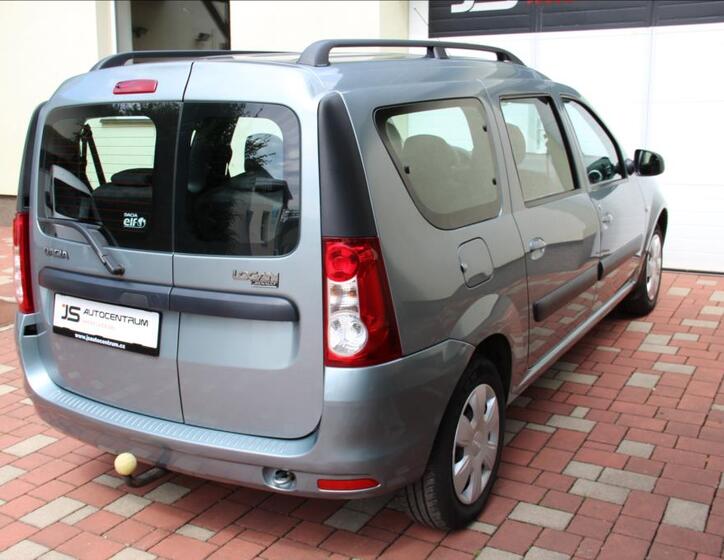 Dacia Logan 7