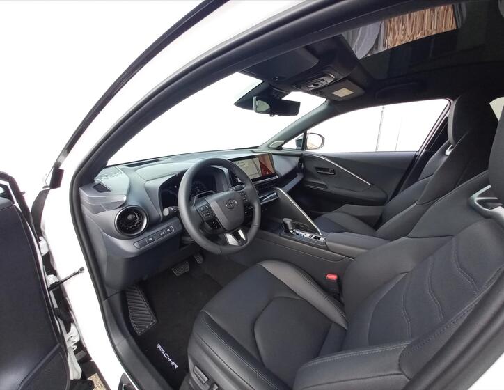 Toyota C-HR 9