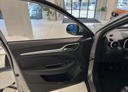 MG ZS 5