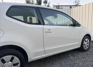 Volkswagen up! 17