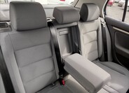 Volkswagen Golf 32