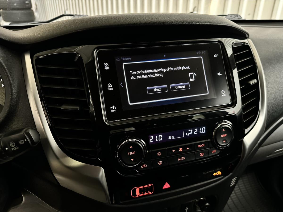 Mitsubishi L200
