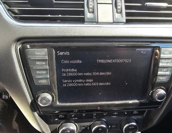 Škoda Octavia 21