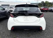 Toyota Yaris 6