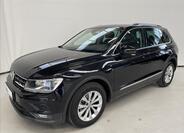 Volkswagen Tiguan 1