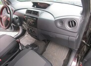 Daihatsu Materia 15