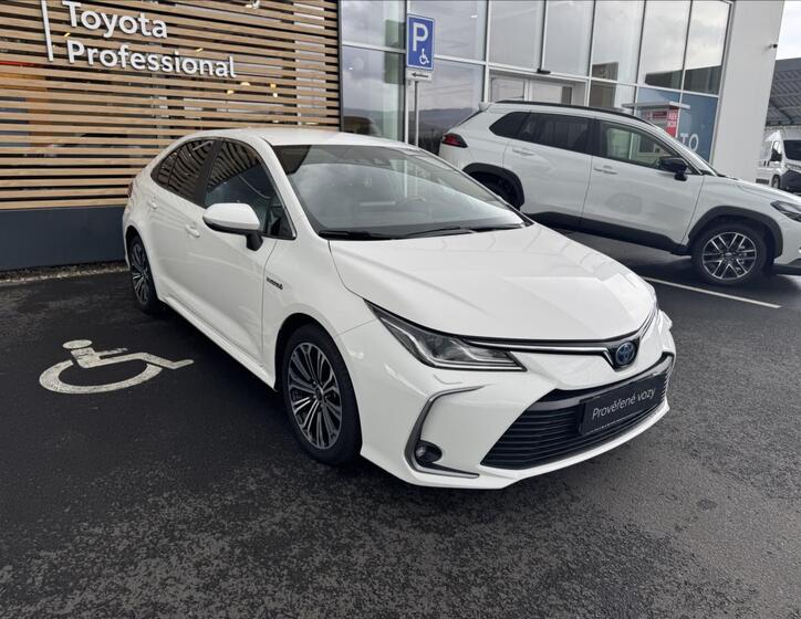 Toyota Corolla 14