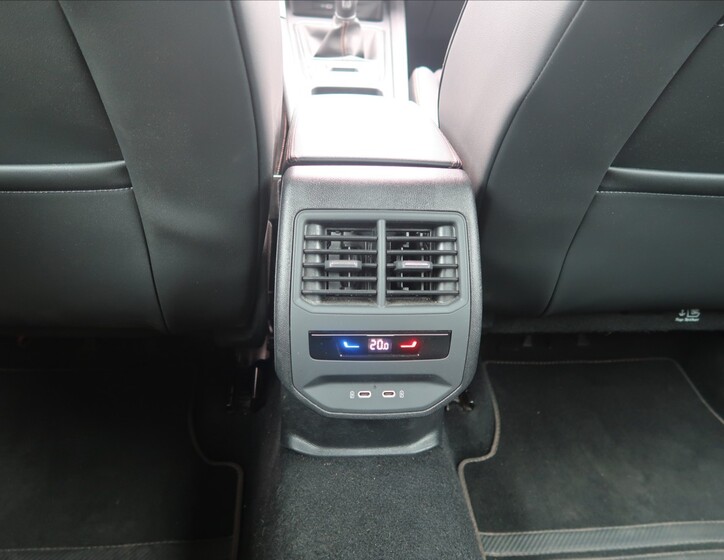 Cupra Formentor 21