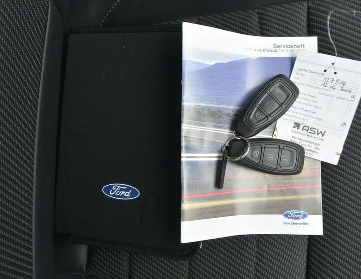 Ford Kuga 35