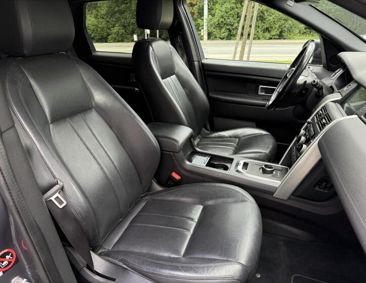 Land Rover Discovery Sport 19