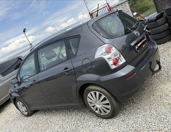 Toyota Corolla 7