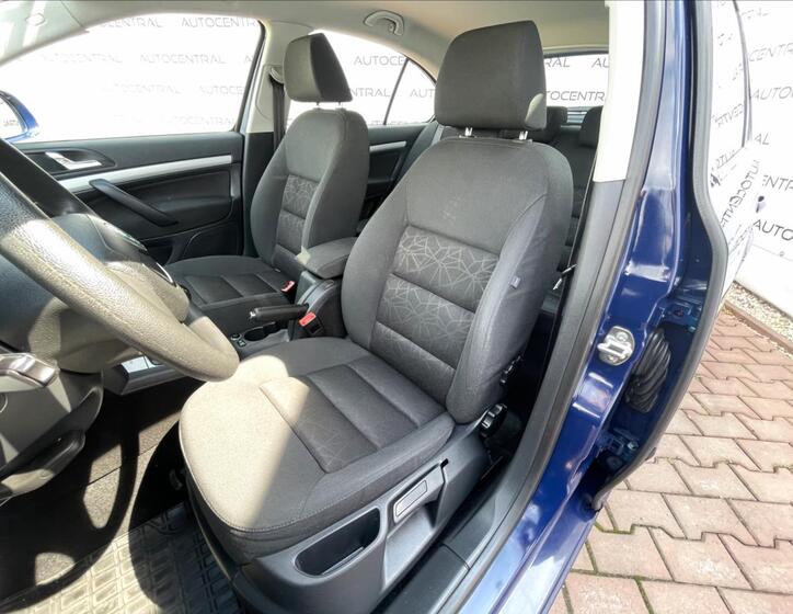 Škoda Octavia 12