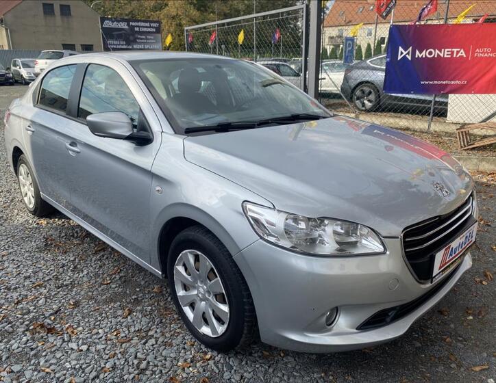Peugeot 301 9