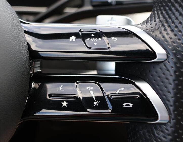 Mercedes-Benz Třídy C 32