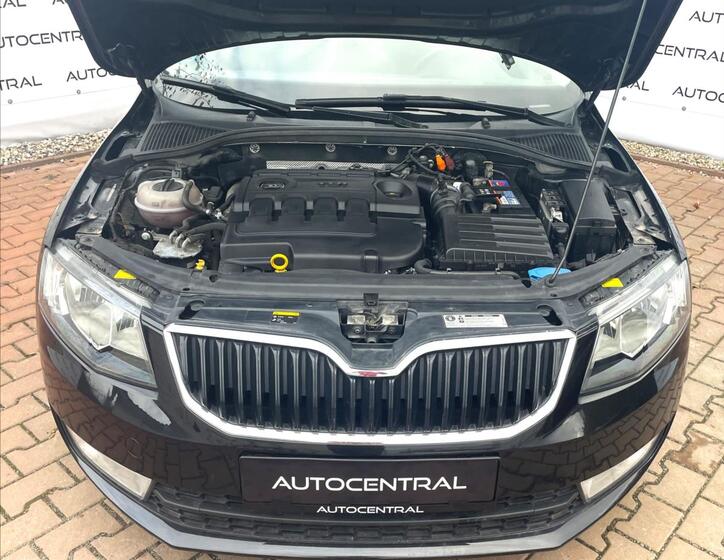 Škoda Octavia 8