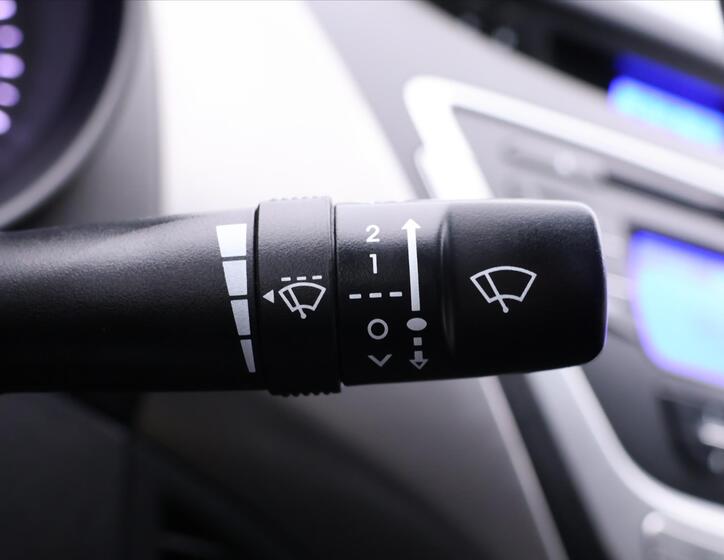 Hyundai Elantra 17