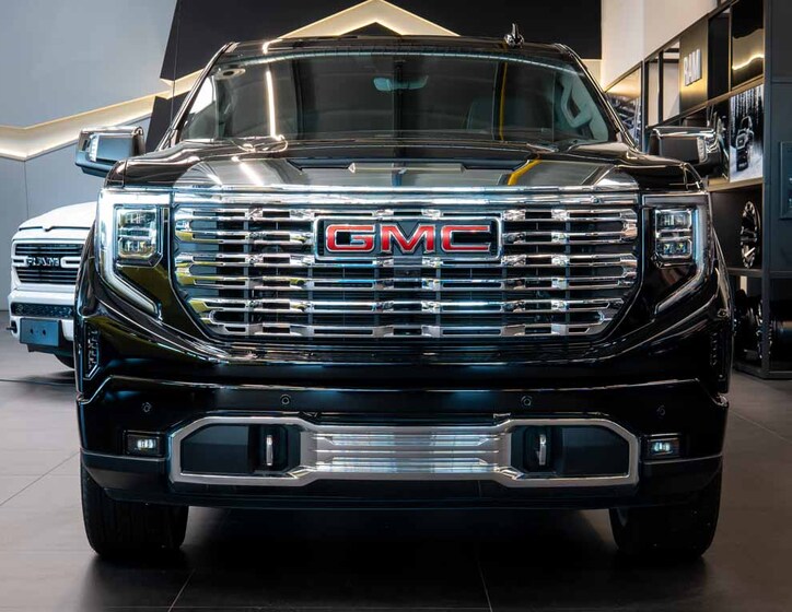 GMC Sierra 8