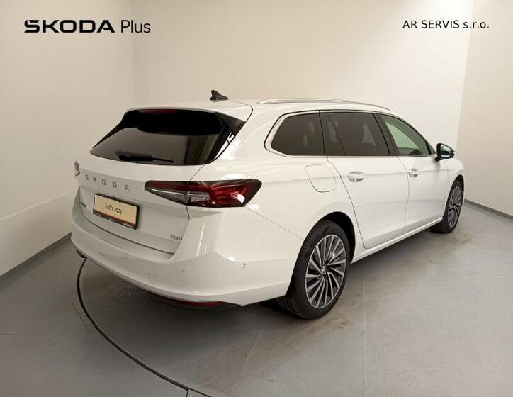 Škoda Superb 2