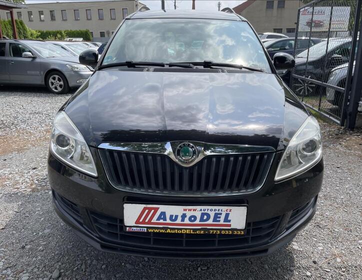 Škoda Roomster 9