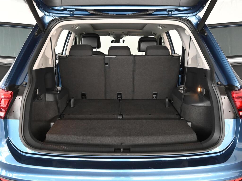Volkswagen Tiguan Allspace 7
