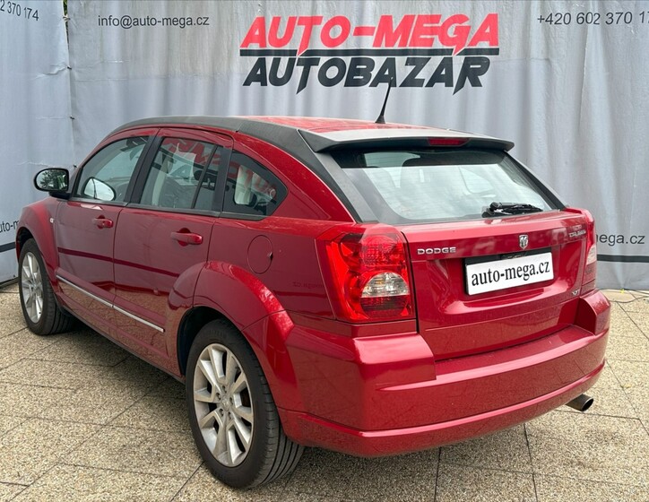 Dodge Caliber 8