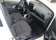 Toyota Yaris 15