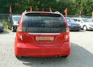 Honda FR-V 4