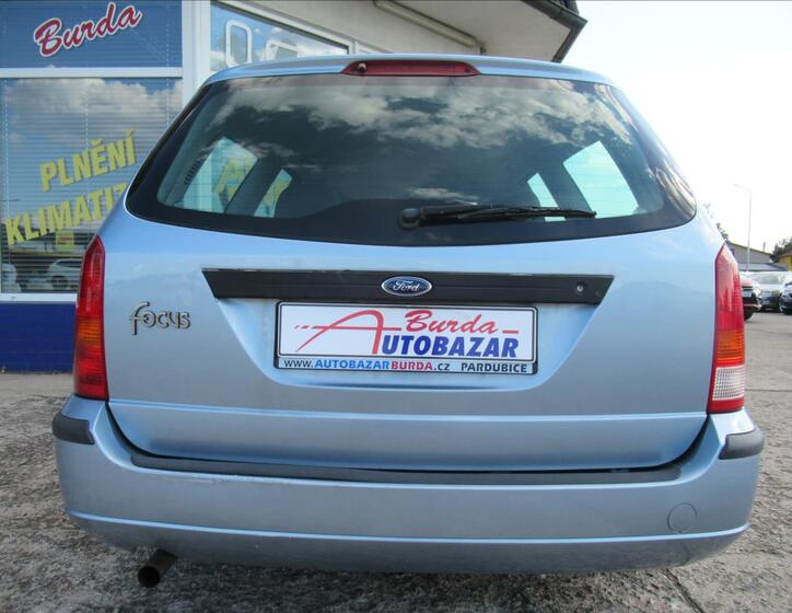 Ford Focus 6