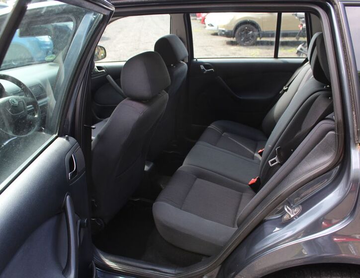 Škoda Octavia 10