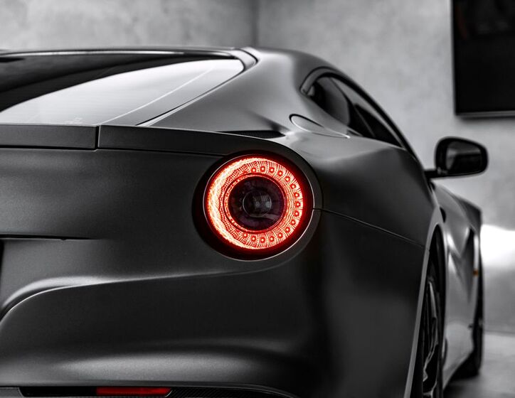 Ferrari F12 Berlinetta 10