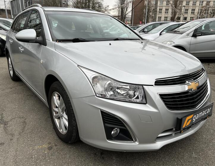 Chevrolet Cruze 23