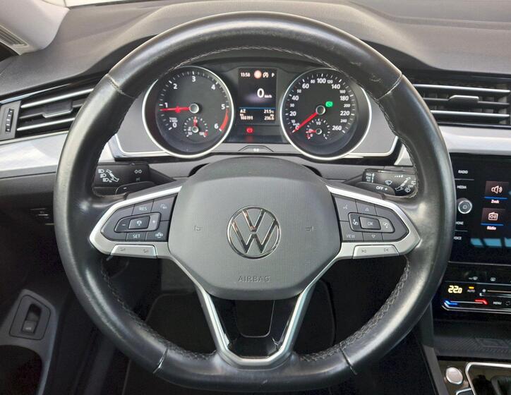 Volkswagen Passat 13