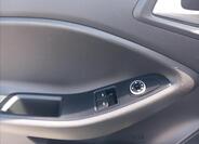 Hyundai i20 15