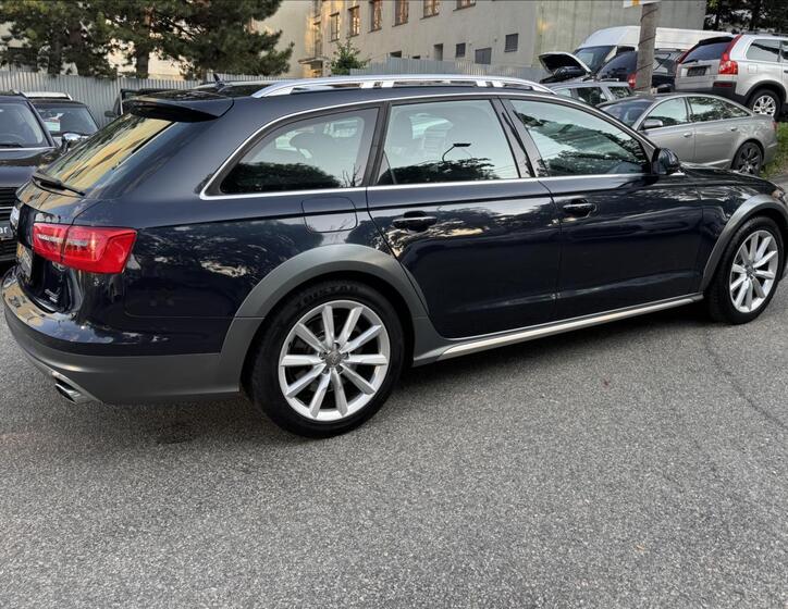 Audi A6 Allroad 5