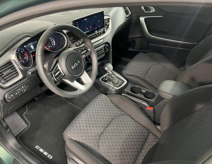 KIA Ceed 9
